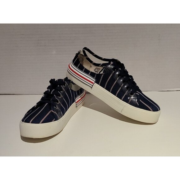 Disney X Call It Spring Sneakers Donald Duck - Picture 5 of 14